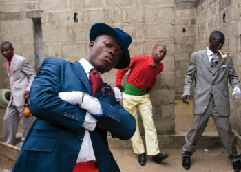 La Sape: Gaya Mewah di Tengah Kemiskinan, Identitas Budaya Kongo yang Kontroversial