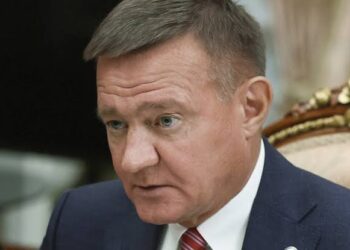 Menteri Transportasi Rusia Bunuh Diri Usai Dipecat Putin