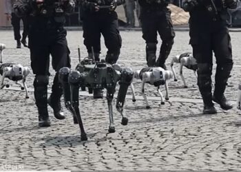 Polri Tampilkan Robot Canggih di Hari Bhayangkara 2025, Ini Deretan Teknologinya