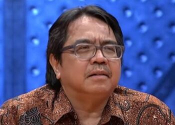Gaji Komisaris Ade Armando Tembus Rp2 Miliar