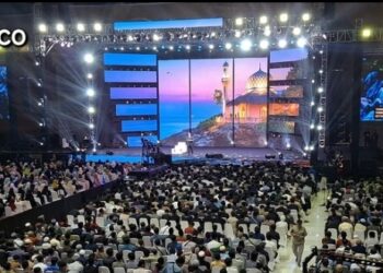 Ribuan Warga Solo Hadiri Ceramah Zakir Naik