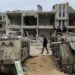 Menhan Israel Rayakan Gaza Runtuh, Tank Dihancurkan