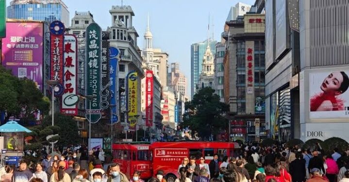 Sedang Trend Sewa Kantor di China Untuk Pura Pura  Kerja Karena Malu Nganggur