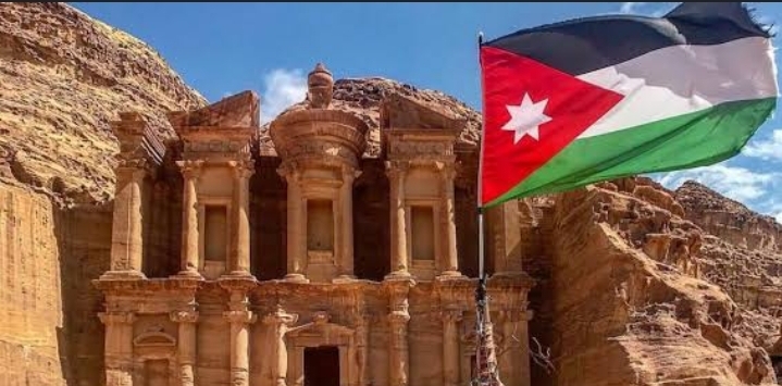 Mengapa Yordania Tak Pernah Serang Rudal Israel