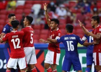 Milanisti Indonesia Guncang Singapura di Laga Pramusim  Arsenal vs Milan, Koreo Suporter RI Mendunia