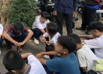 Mondar-mandir,  Ditangkap Satgas 8 Siswa SMP Bogor Diamankan Bawa Miras