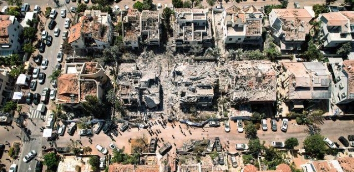 Israel Dihujani Rudal Yaman, Krisis Air Muncul Ribuan Rumah Hancur