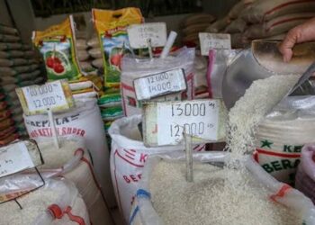 Beras Oplosan Cirebon Gegerkan Warga, Penjualan Turun