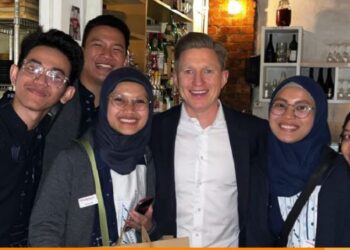 Satu-Satunya Wakil Asia, UGM Juara Dunia di Swedia