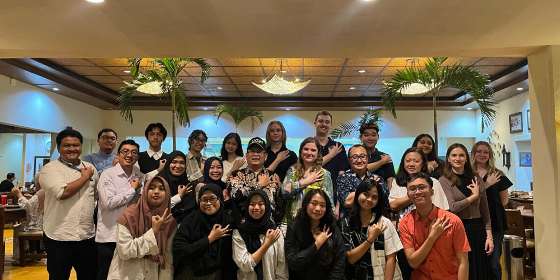 Kolaborasi UGM-UTS Bahas Keberlanjutan Laut dalam Summer Course