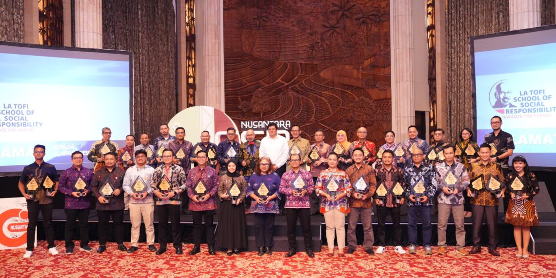 PLN Torehkan Prestasi CSR di Ajang Nasional 2025