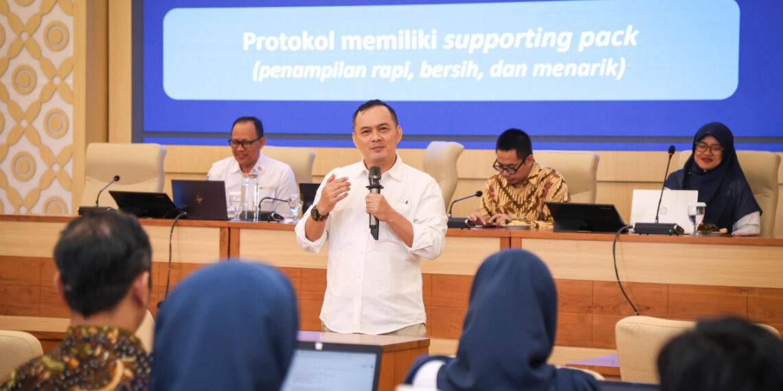 Perkuat Komunikasi Publik, UGM Hadirkan Dua Narasumber Nasional