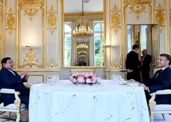 Diplomasi Santap Malam Prabowo-Macron di Prancis