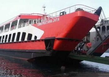 Kapal Tenggelam di Selat Bali, Prabowo Perintahkan untuk Penyelamatan Korban