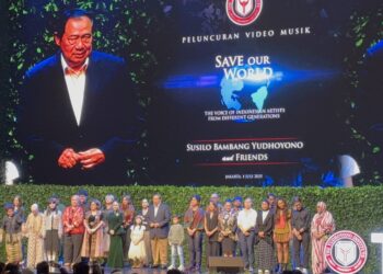 SBY Luncurkan Lagu Save Our World