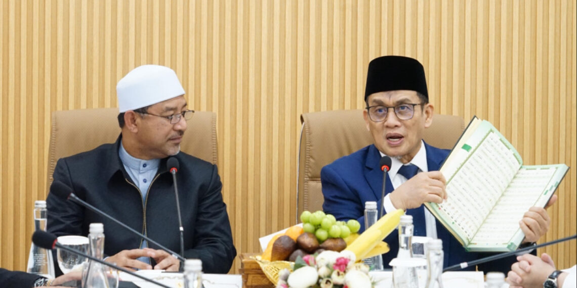 Mushaf Al-Qur’an Isyarat Pertama di Dunia