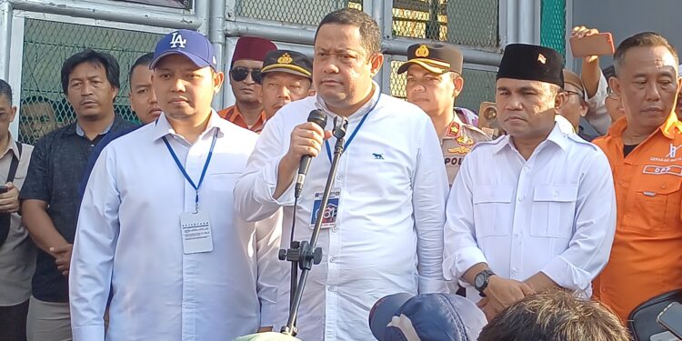 Tom Lembong Dipastikan Bebas Hari Ini, Kuasa Hukum: Sore atau Malam Sudah Bisa Pulang