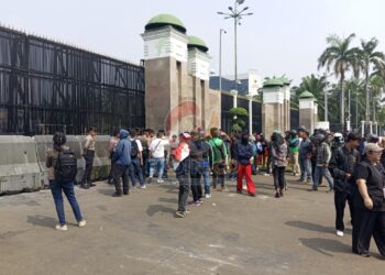 Senayan Memanas: Ribuan Polisi Disiagakan, Pengamanan Diperketat Jelang Demo Tunjangan DPR