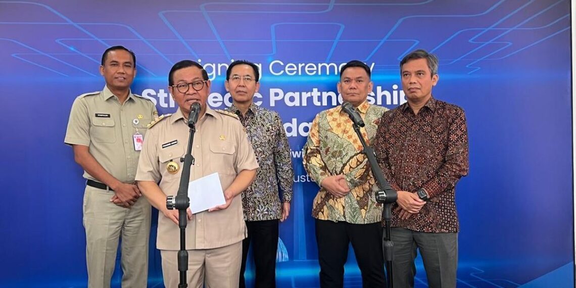 Pramono Rencanakan Parkir JIS Dialihkan ke Ancol