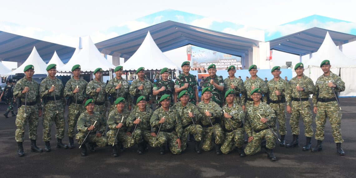 *Komandan Seskoad Turut Hadiri Upacara Gelar Pasukan dan Kehormatan Militer di Pusdiklatpassus Batujajar