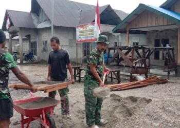 Satgas TMMD 125 Kodim 1506/Namlea: Rehab Rumah Tidak Layak Huni di Desa Leku Telah Mencapai 93 %