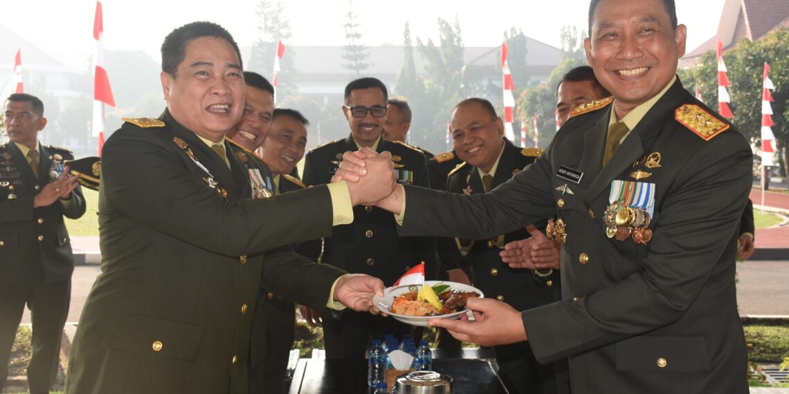 Komandan Seskoad Pimpin Upacara HUT ke-80 Kemerdekaan RI*