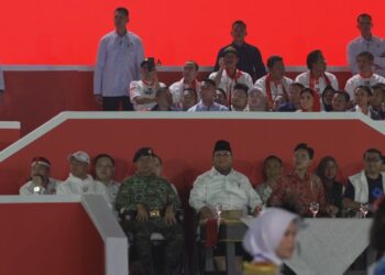 Panglima TNI Hadiri Pesta Rakyat & Karnaval Bersatu HUT Kemerdekaan RI Ke-80 di Monas