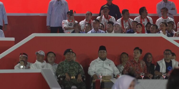 Panglima TNI Hadiri Pesta Rakyat & Karnaval Bersatu HUT Kemerdekaan RI Ke-80 di Monas