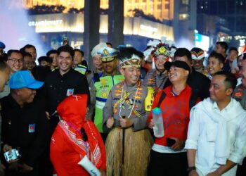 Kehangatan Kapolri di Tengah Semarak Panggung Rakyat Bundaran HI*