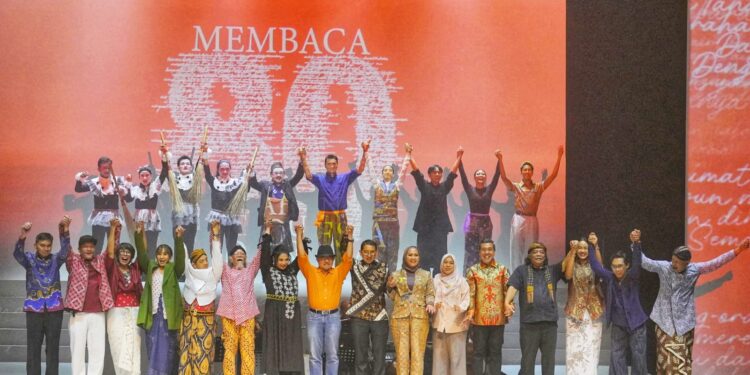 Hadiri Sasana Sastra, Menteri Kebudayaan: Puisi Merekatkan dan Merekam Perjalanan Bangsa