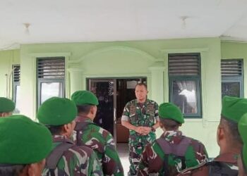 Usai Upacara Bendera, Dandim 1710/Mimika Beri Pengarahan Personel dan PNS Kodim