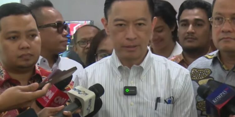 Tom Lembong Laporkan Audit BPKP ke Ombudsman