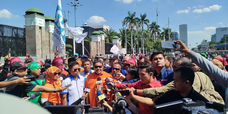 Demonstrasi Buruh di DPR, Said Iqbal Serukan Aksi Damai