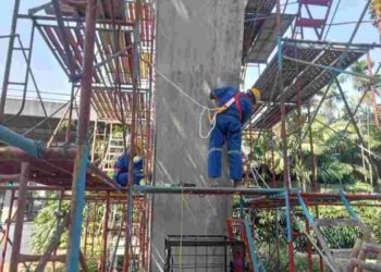 Disbud Rawat Patung Dirgantara Pancoran Jakarta