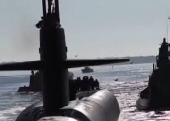 Kapal Selam Nuklir AS Bergerak Mendekati Rusia