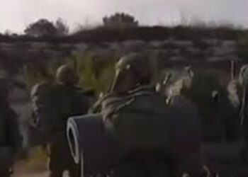 Iran Gagalkan Penyelundupan 210 Senjata  As, Mossad di Perbatasan