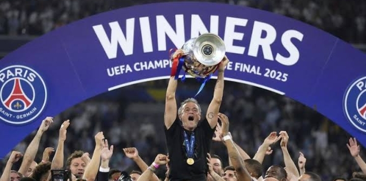 PSG Pilih Stabilitas di Bursa Transfer Luis Enrique Andalkan Skuad