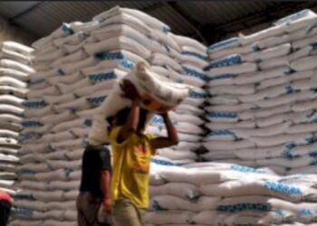 Ribuan Ton Gula Petani Tak Laku karena Bocoran Rafinasi