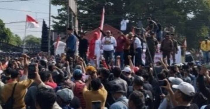 PBB Naik 1.000 Persen, Warga Geram Cirebon Siap Demo