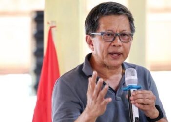 Rocky Gerung Kritik Kebijakan Pajak Pati