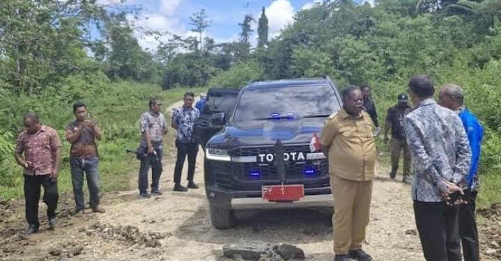 Gubernur Papua Tinjau Lokasi Bandara Internasional Segun Sorong