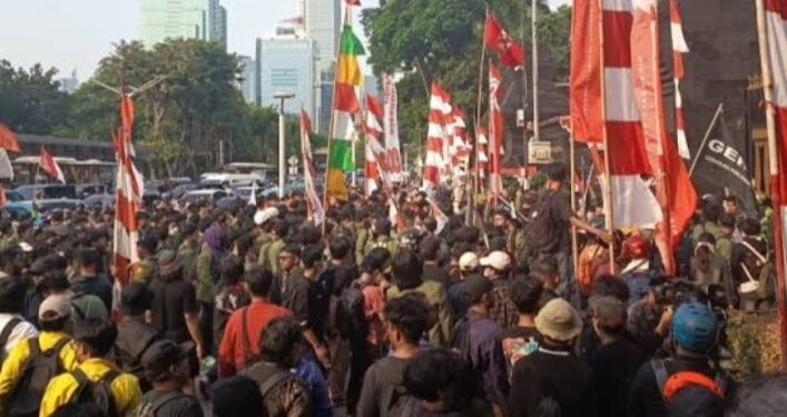 Jalan Masih Ditutup Akibat Demo 29 Agustus