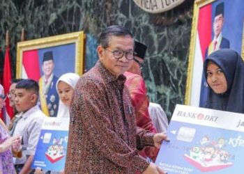 Kehormatan: Pemprov DKI Tegaskan Tak Cabut KJP Demo