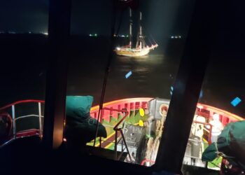 Dorong Efisiensi, Pelindo Tambah Derek Peti Kemas di Sampit