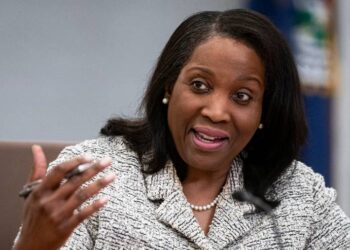 Gubernur The Fed Tolak Dipecat, Sebut Trump Tak Punya Wewenang