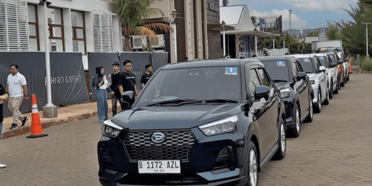Daihatsu Rocky e-Smart Hybrid Capai Angka Fantastis