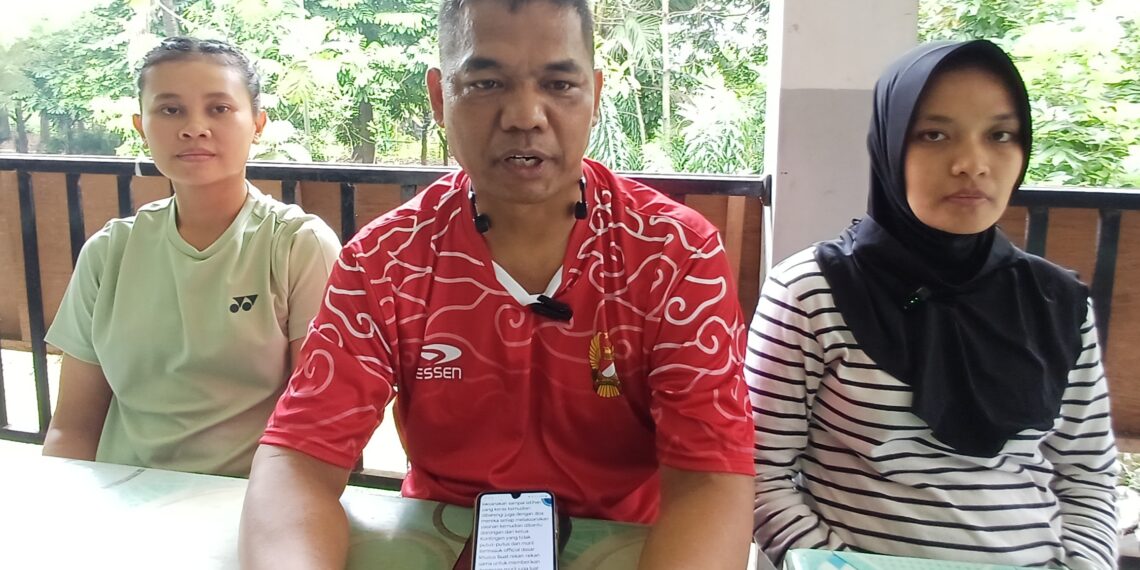 Ganda Putri TNI AD Uswatun–Novalita Raih Kemenangan Penting di Piala Panglima TNI 2025