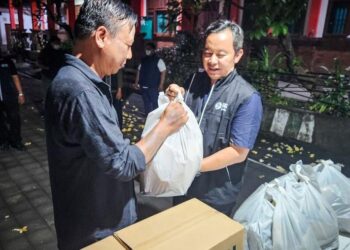 BRI Salurkan Bantuan ke Masyarakat Terdampak Banjir di Bali & NTT