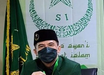 Presiden Prabowo Lantik Ferry Juliantono sebagai Menteri Koperasi Gantikan Budi Arie