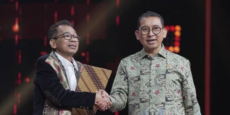 Menteri Kebudayaan Tetapkan 27 September sebagai Hari Komedi Nasional di Anugerah Komedi Indonesia 2025